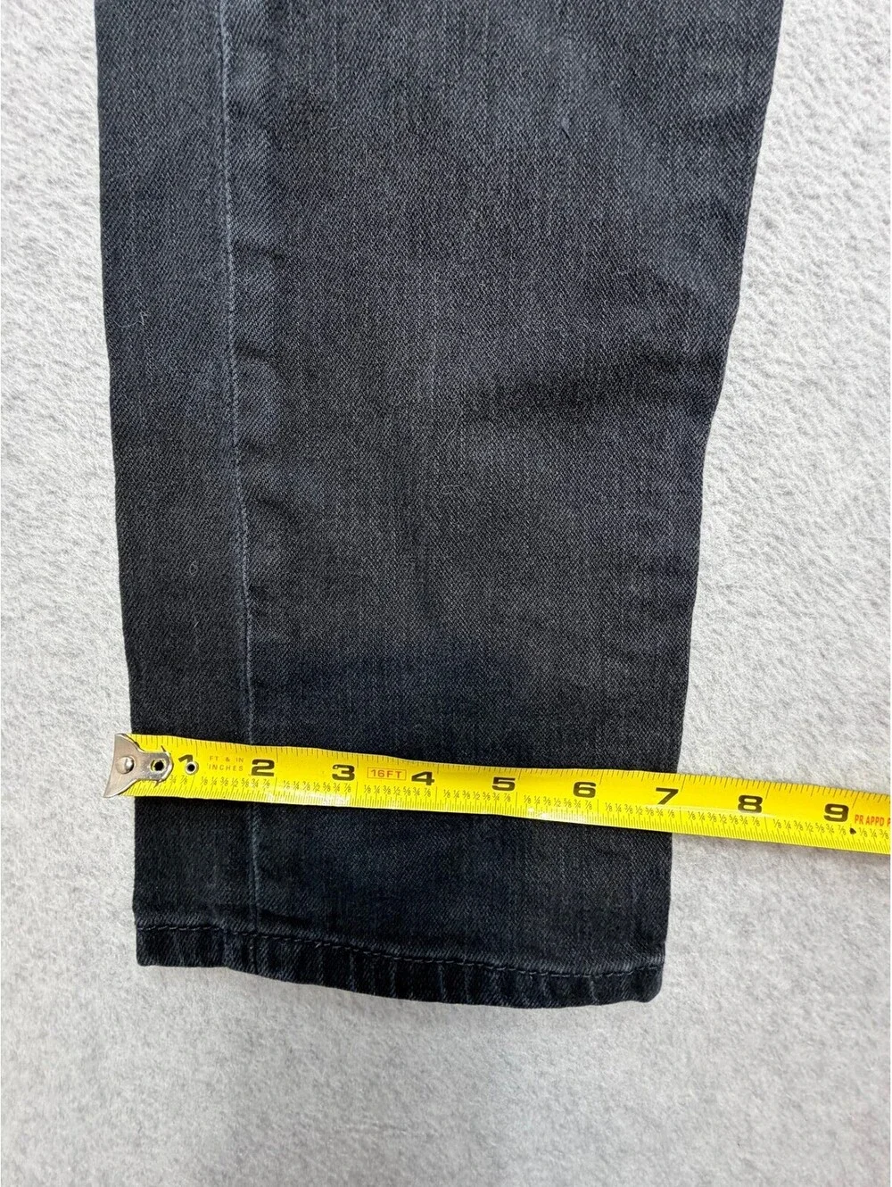 Levis experience modern
